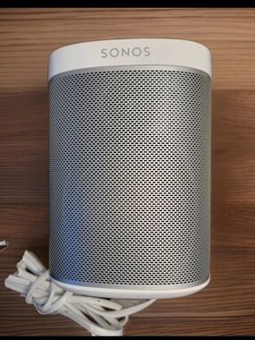 Sonos PLAY:1 Compact Wireless Smart Speaker - White & Silver